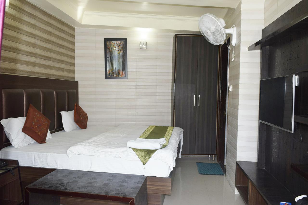Cloud 7 Bed and Breakfast Nainital Exteriör bild